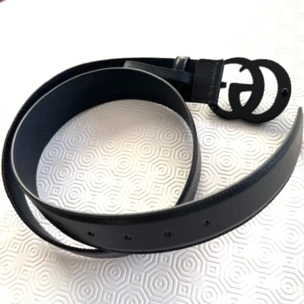 Gucci Signature GG Marmont Buckle Leather Belt